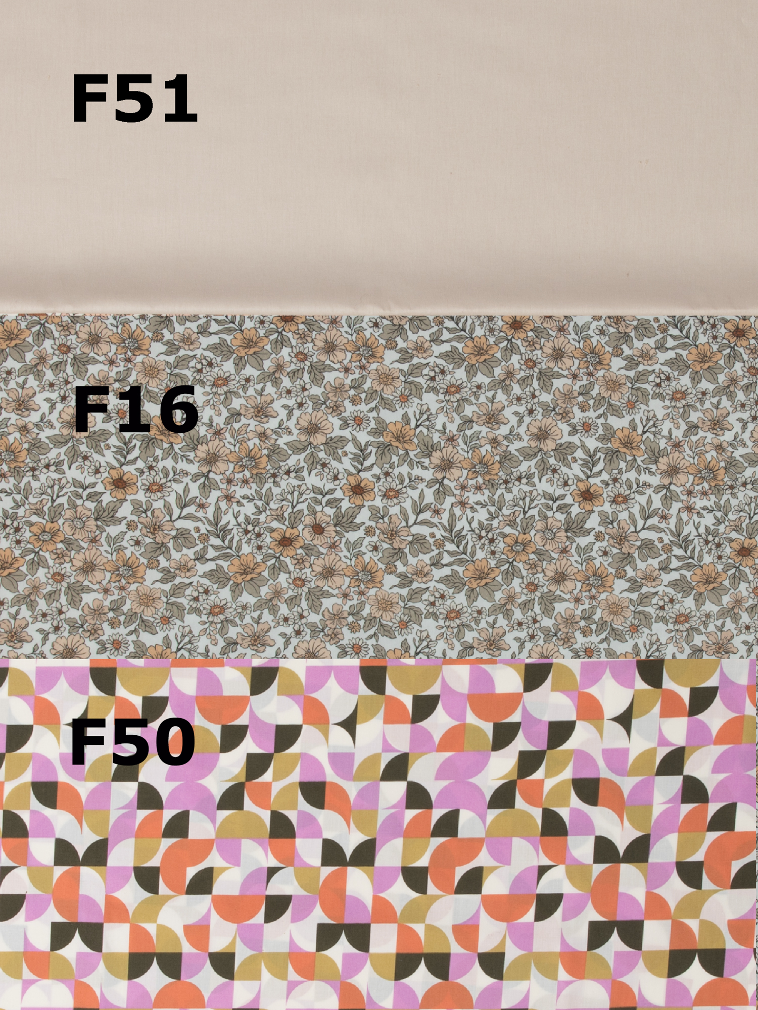 Futterstoffe F51 in Hellbeige, F16 mit kleinen Blumen und F50 mit buntem geometrischem Muster.